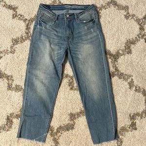 Levi High-Rise Slim Crop Jeans